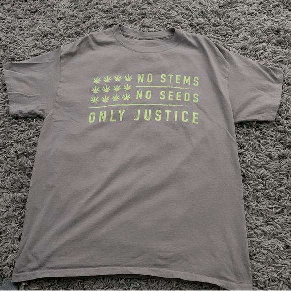 Mens MJ Tshirt Size: L - Picture 1 of 4